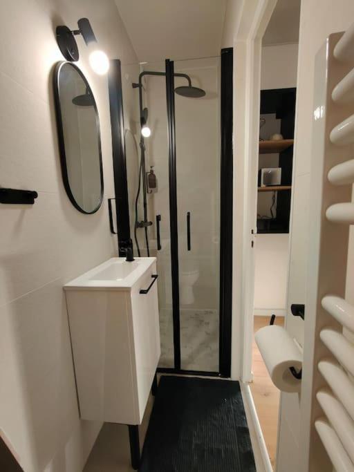 Joli Appartement Au Pied Du Tramway Безон Екстериор снимка