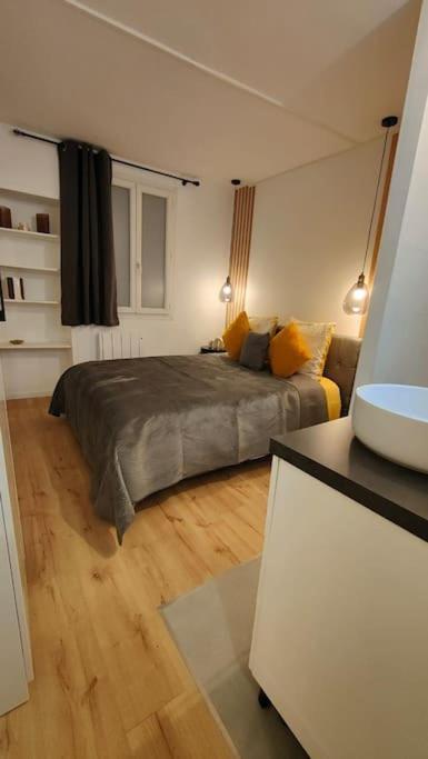 Joli Appartement Au Pied Du Tramway Безон Екстериор снимка