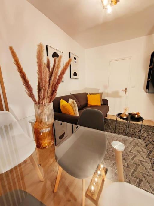 Joli Appartement Au Pied Du Tramway Безон Екстериор снимка
