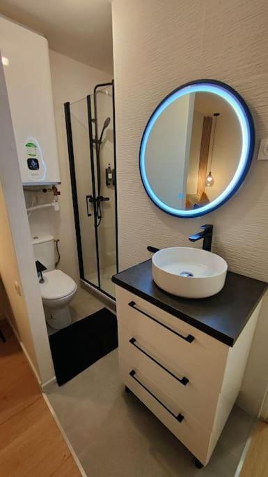 Joli Appartement Au Pied Du Tramway Безон Екстериор снимка